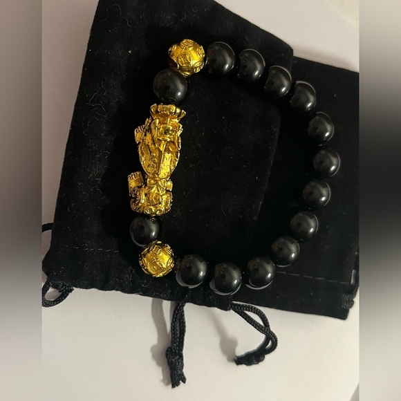 Obsidian (NWOT) elastic bracelet feng shui jewelry - Picture 5 of 17